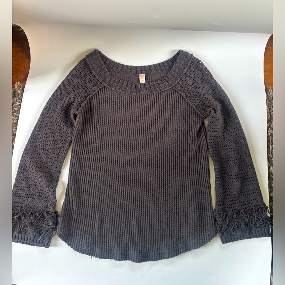 Altar’d State grey  Cowl Neck and Ruffled Cuffs size M